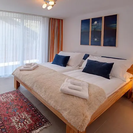 粉雪公寓 公寓 *